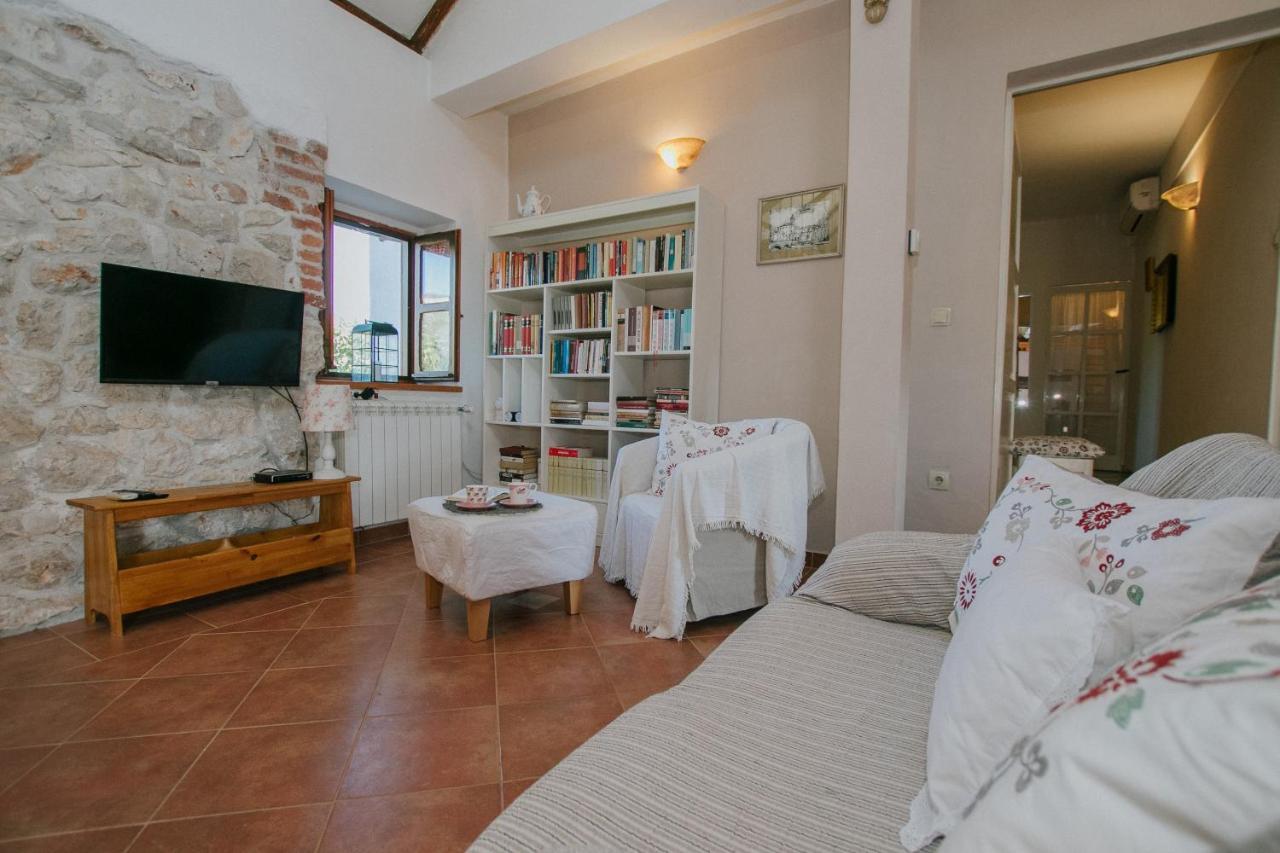 Country House Rusula Vrsine Bagian luar foto