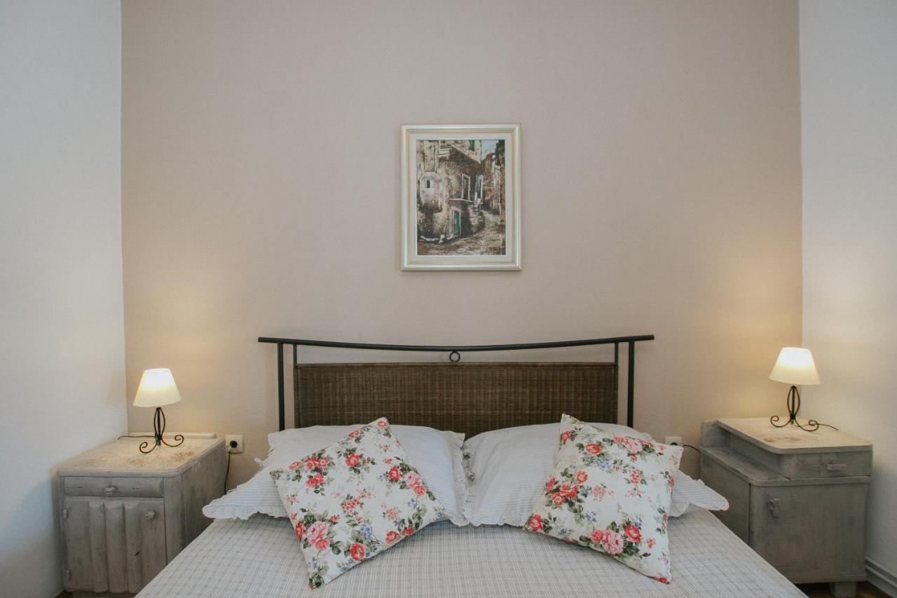 Country House Rusula Vrsine Bagian luar foto