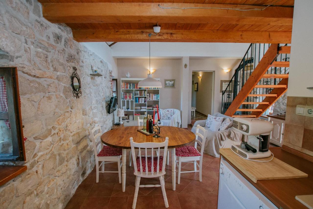 Country House Rusula Vrsine Bagian luar foto